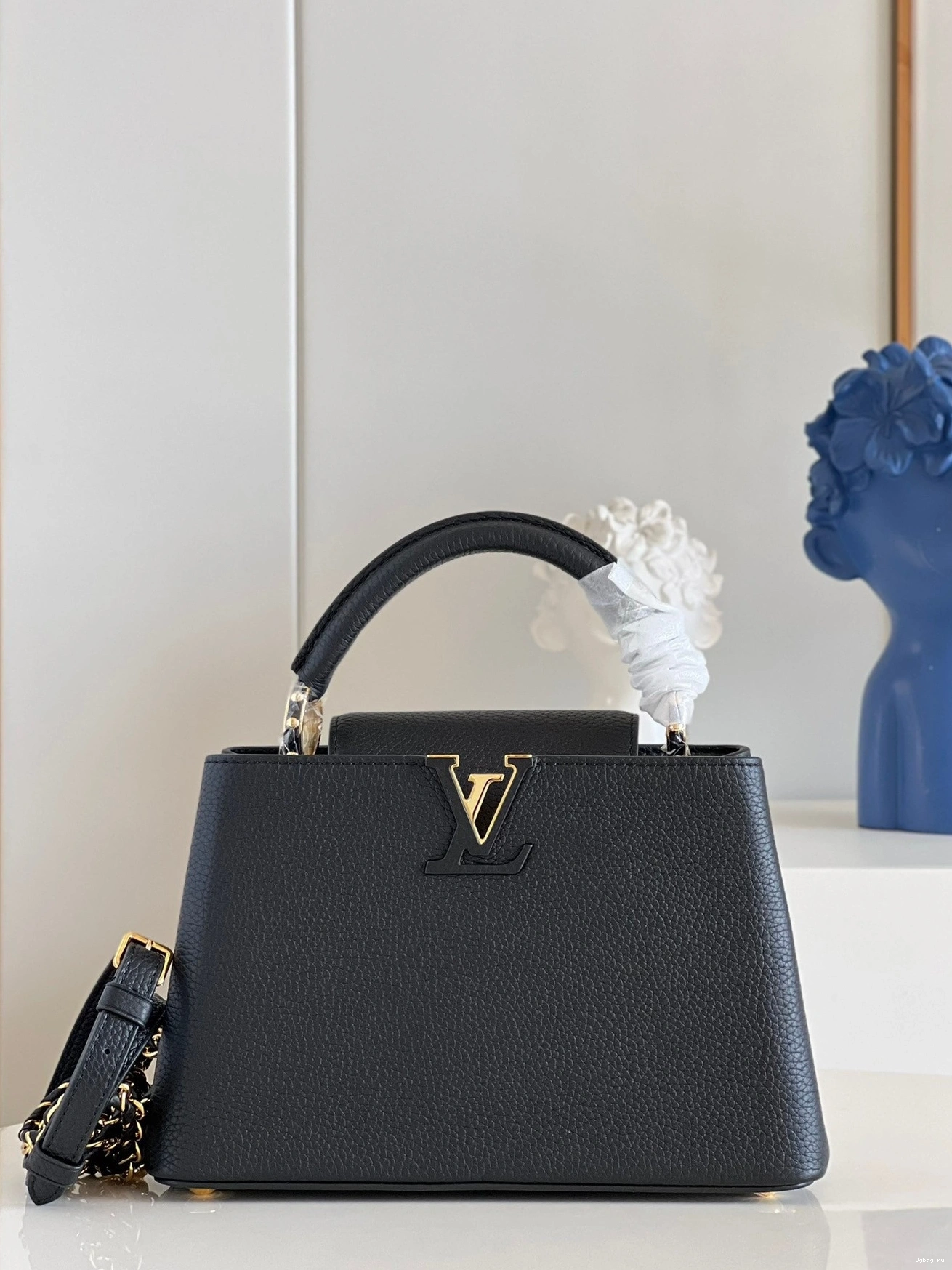 LOUIS VUITTON CAPUCINES BB 0727